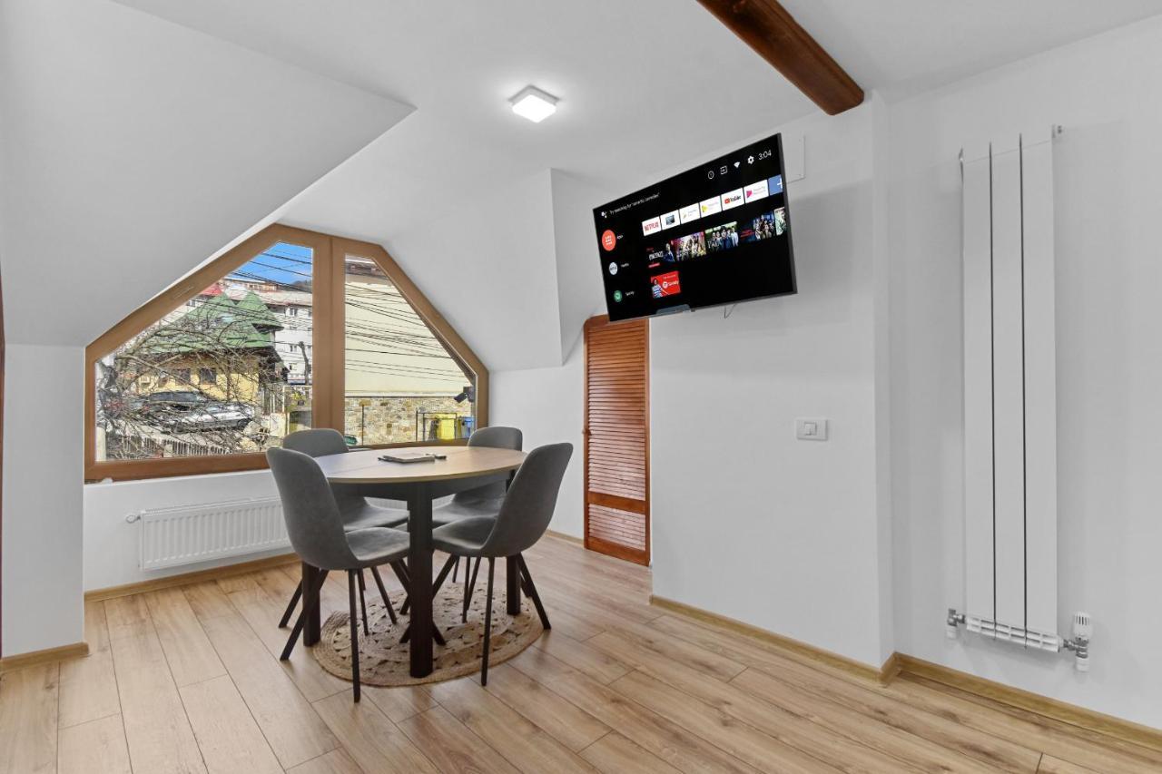 Two Bedrooms Hytta Apartment シナヤ エクステリア 写真
